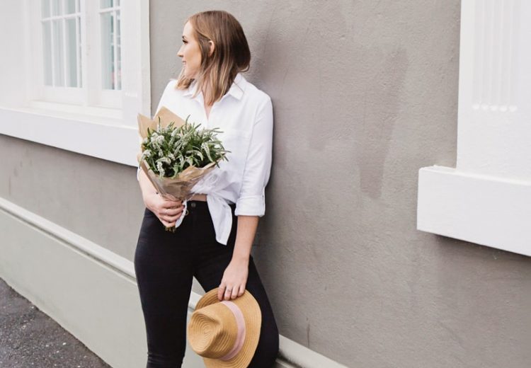Lesson 1: 3 Ways You’re Unknowingly Blocking Success [Figure Your Life Out Masterclass]